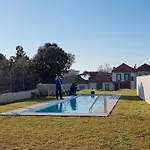 Lägenhet Spacious Flat With Private Terrace And Shared Pool Oporto