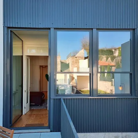 Spacious Flat With Private Terrace And Shared Pool