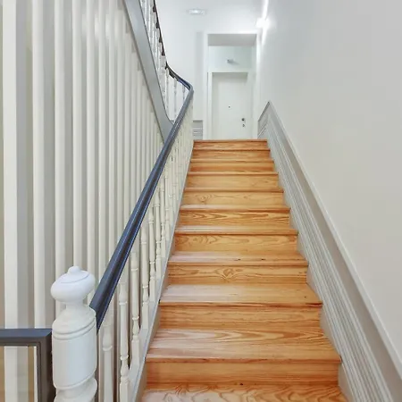 Spacious Flat With Private Terrace And Shared Pool Apartament Porto