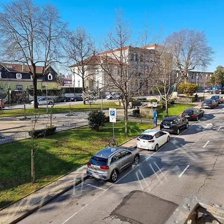 Spacious Flat With Private Terrace And Shared Pool 公寓 波尔图