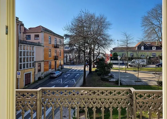 Spacious Flat With Private Terrace And Shared Pool Apartamento