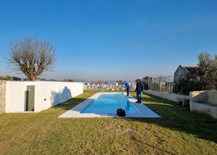 Spacious Flat With Private Terrace And Shared Pool * פורטו