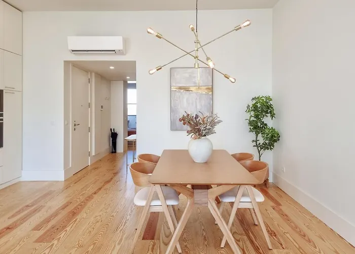 Spacious Flat With Private Terrace And Shared Pool פורטו